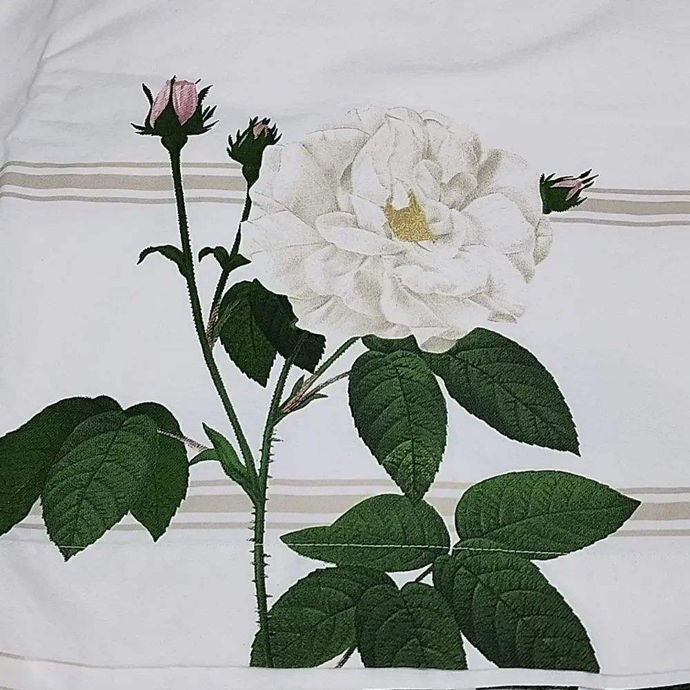 Williams Sonoma Pivoine Odorant Floral Tablecloth Rectangular
